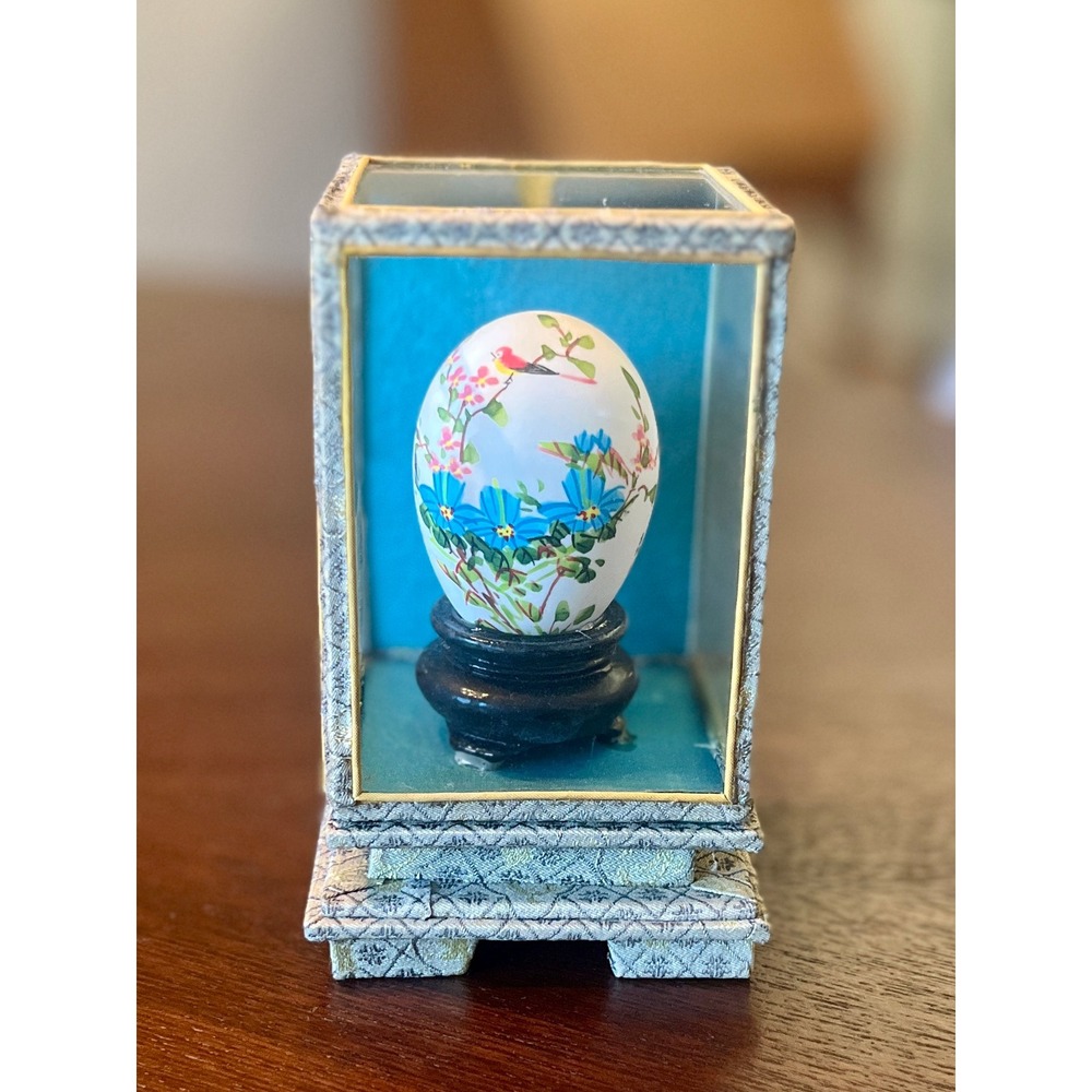 Hand Painted Asian Egg Display Glass Case Floral Bird Art Decorative Souvenir